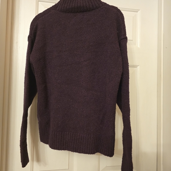 Elegant Plum Crew Neck Sweater - Picture 2 of 5